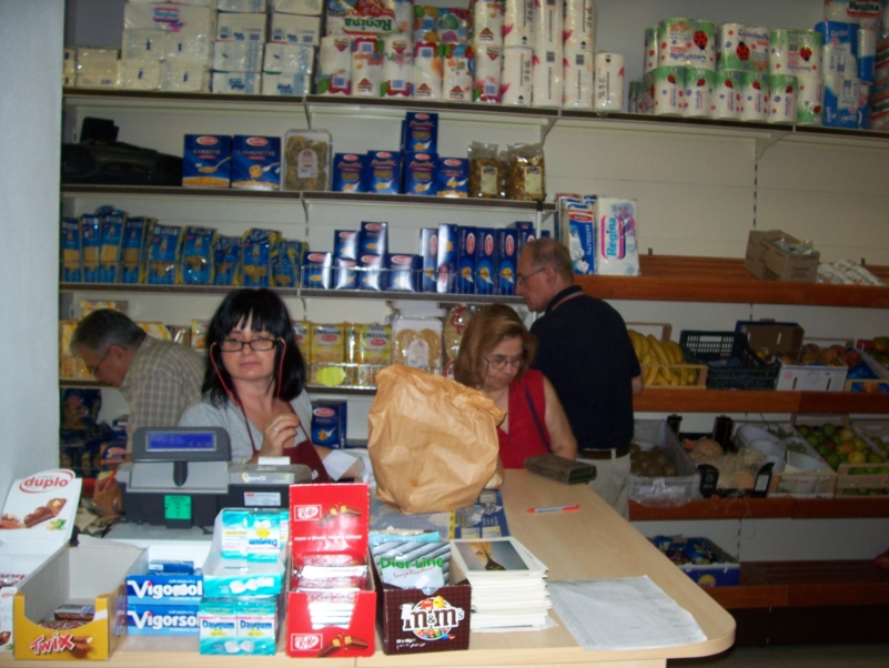  Image name: AlimentariMirka12.jpg 
 width: 801 pixel 
 height: 602 pixel 
 Size: 382560 bytes 
 Click to enlarge 